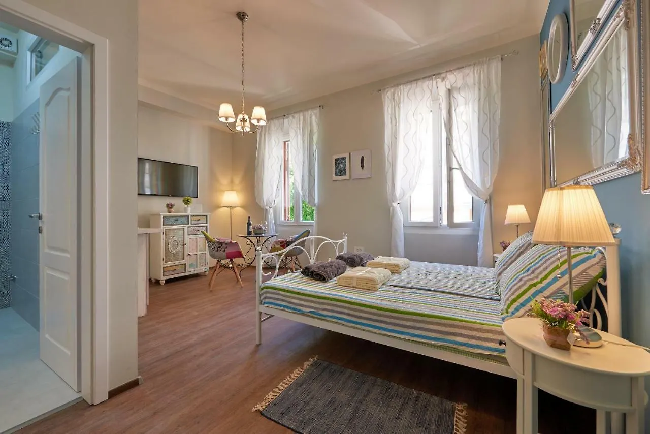 Old City Romanitic Studios 1 With Free Private Parking Pola Appartamento