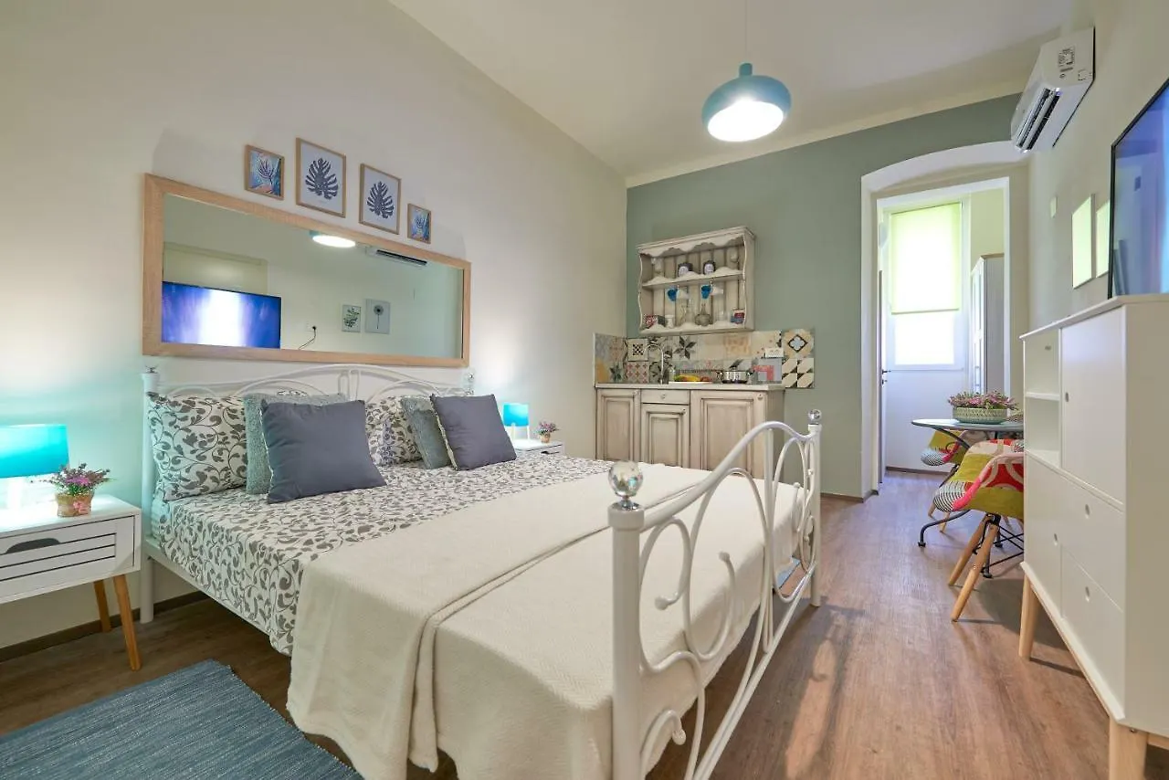 Appartamento Old City Romanitic Studios 1 With Free Private Parking Pola Croazia